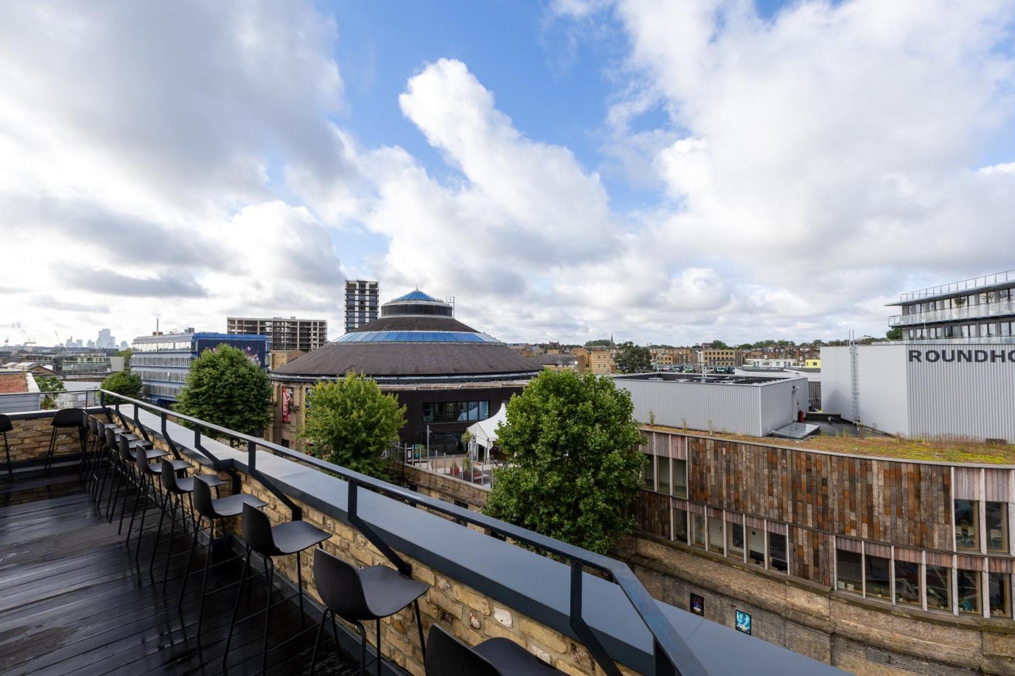 The Camden Town Hotel London Bagian luar foto